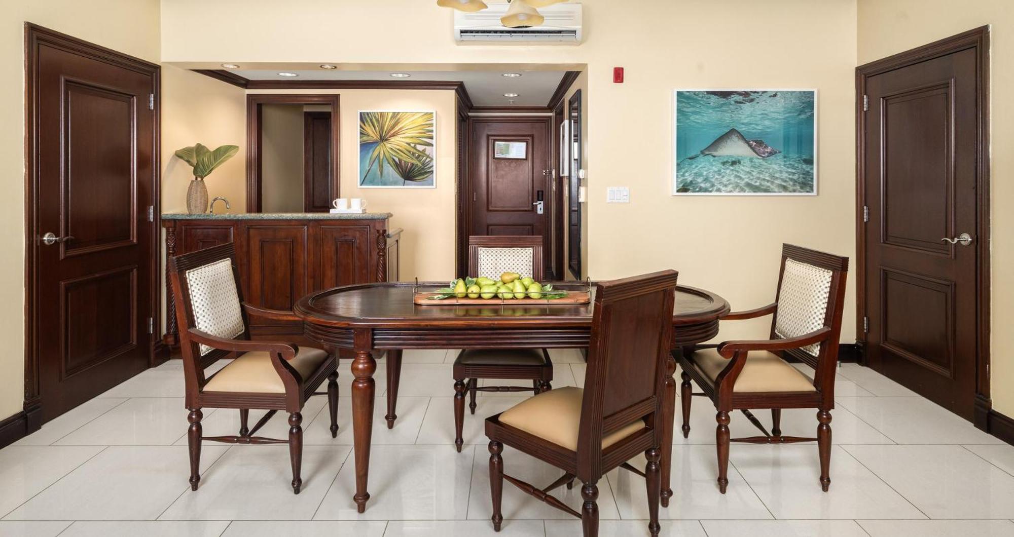 Beaches Turks And Caicos Resort Villages And Spa All Inclusive The Bight Settlements Exterior foto
